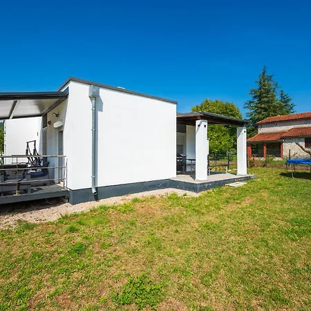 Tatil Evi Gorgeous In With Wifi Koromačno